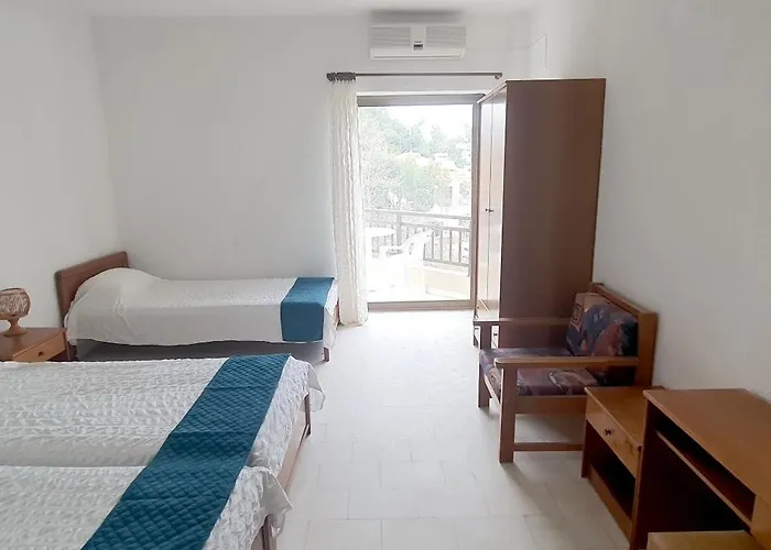 Hotel Pashos